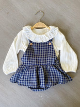 Load image into Gallery viewer, Conjunto Classic Check Baby Girl 6m
